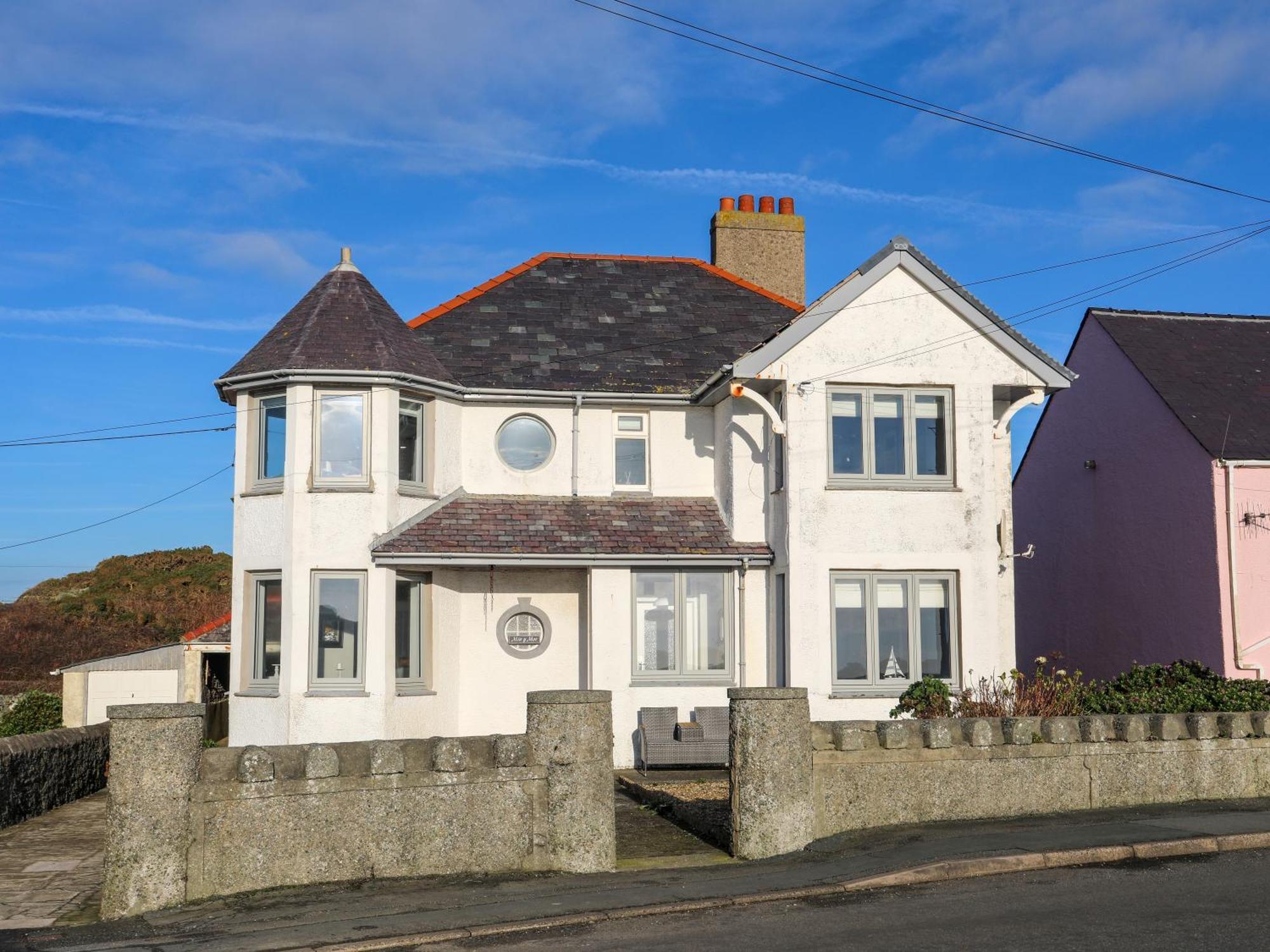 Min Y Mor Trearddur Bay Villa Buitenkant foto